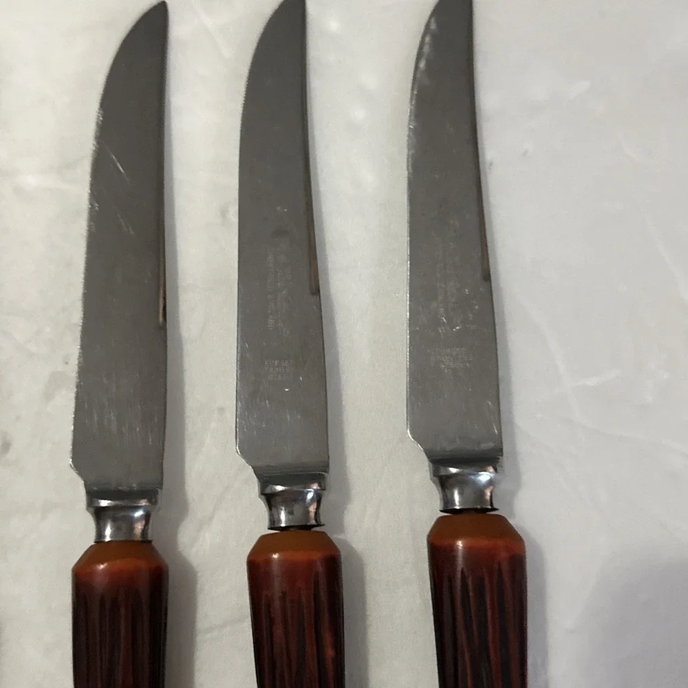 6 VTG Mid Century Sheffield England Stainless Steak Knive Faux Stag Horn Handles